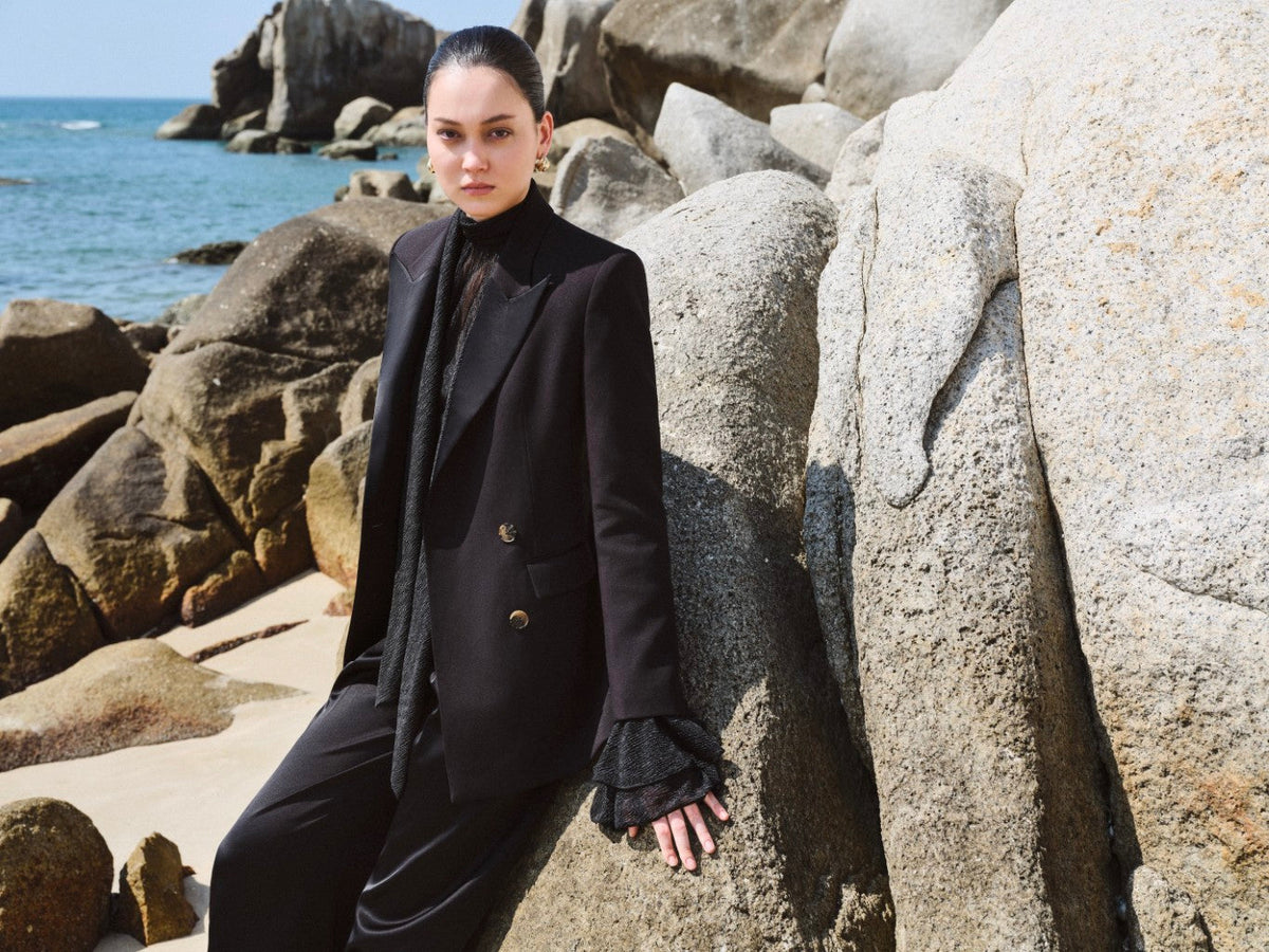 WHITE ANT tailoring