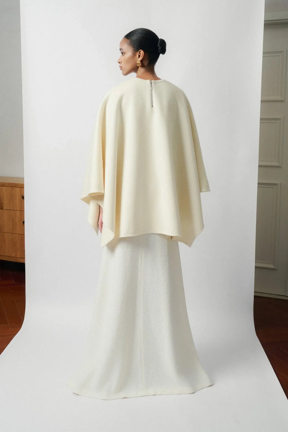 Kaila Emb Cashmere-Blend Cape