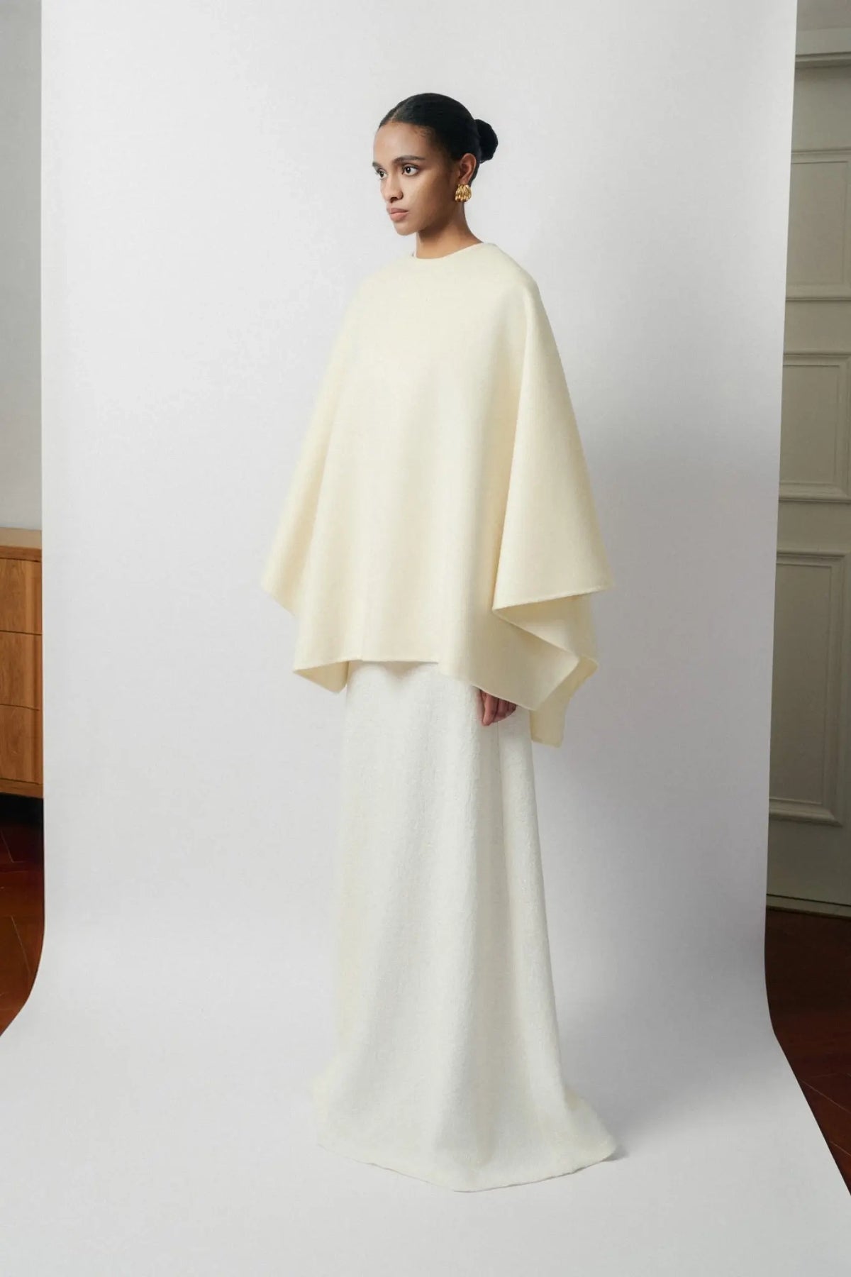 Kaila Emb Cashmere-Blend Cape