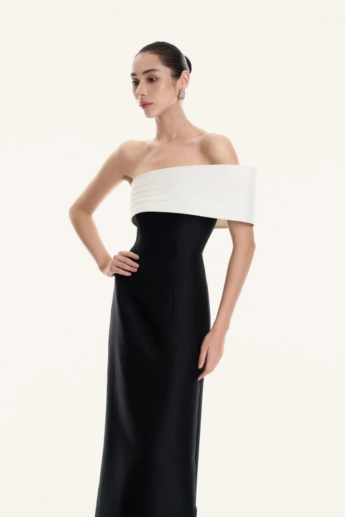 Isolde One-Shoulder Long Dress