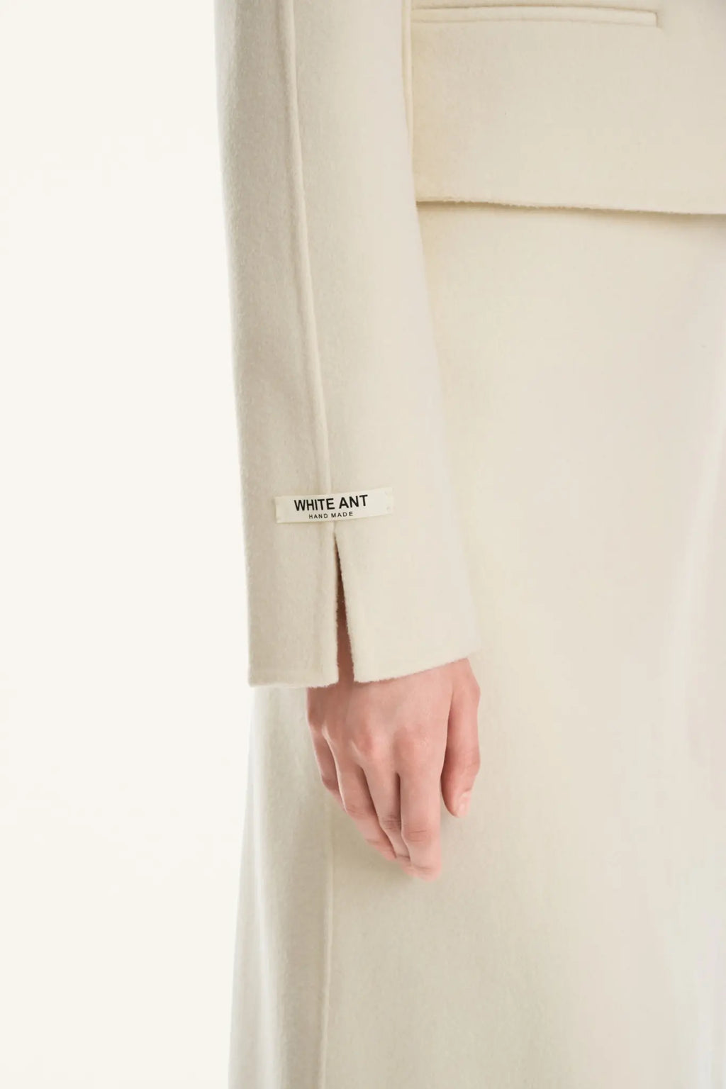 Jasmine Cashmere Handmade Coat – image 4