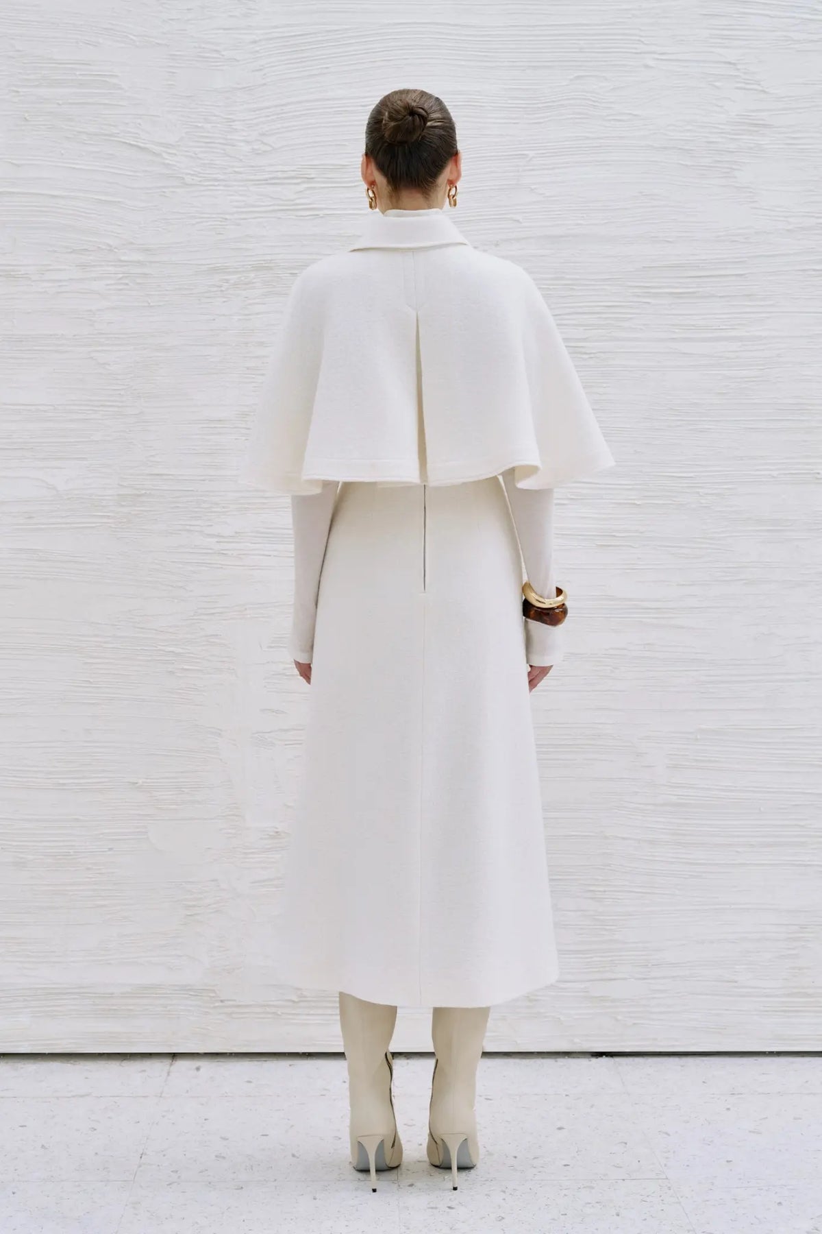 Riili Cape – image 3
