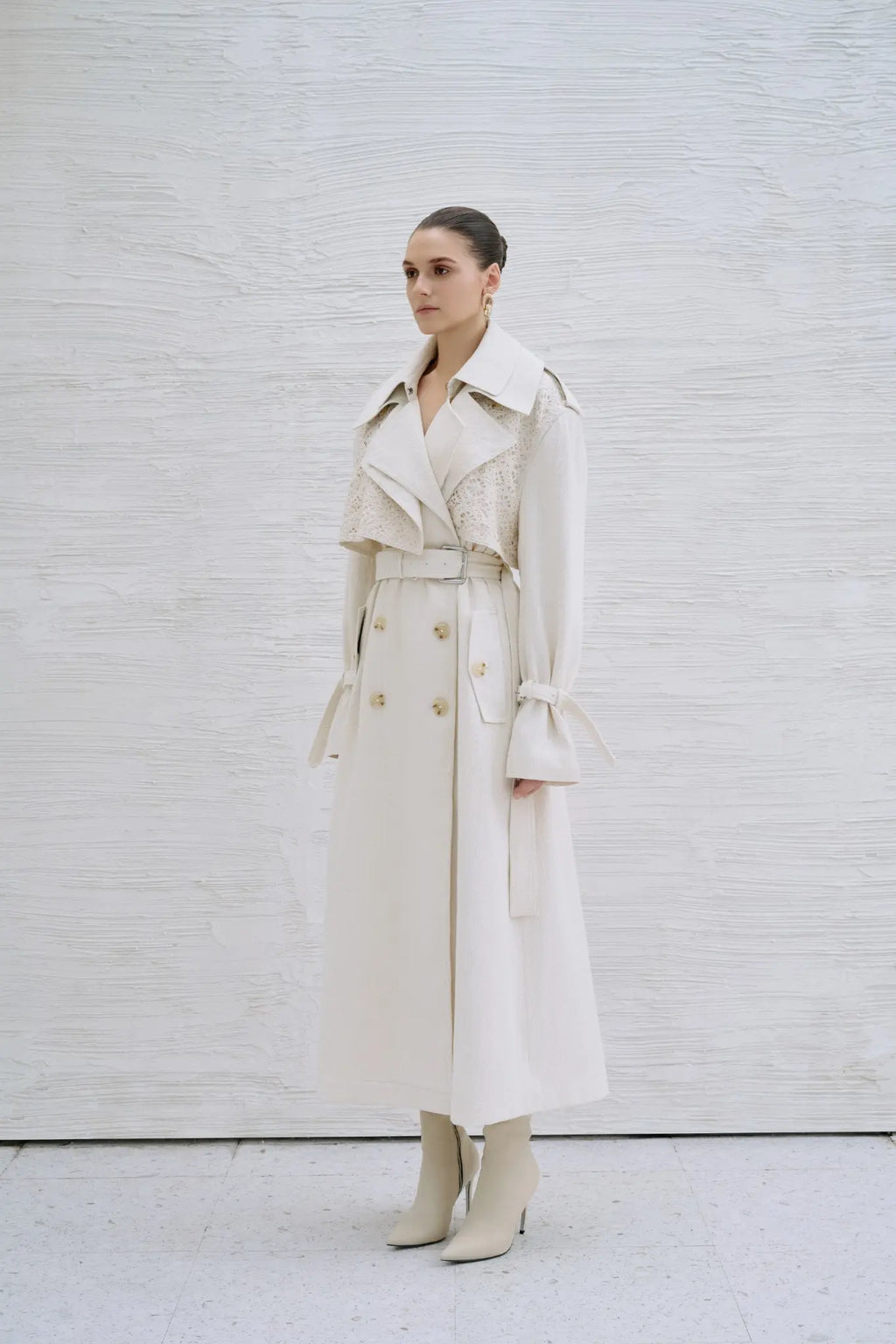 Kirr Trench Coat – image 2