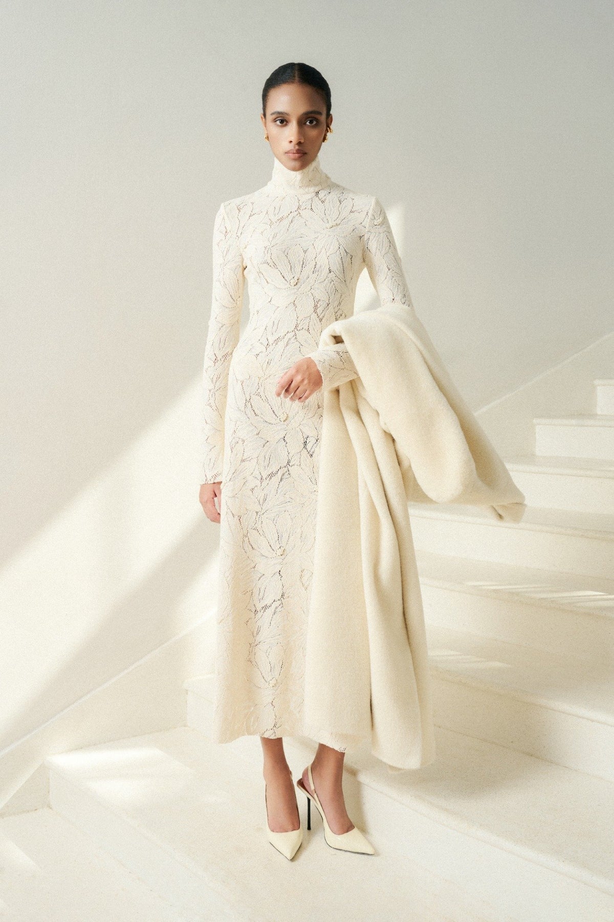 STELLA EMB LACE MIDI DRESS
